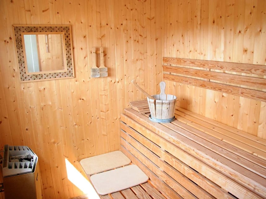 Finnische Sauna im Wellnessbereich