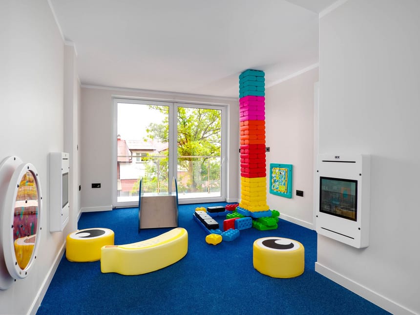 modernes Spielzimmer für Kinder