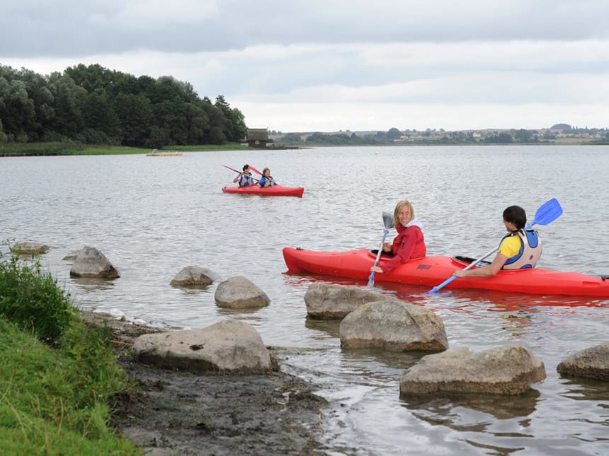 Kanufahrer auf dem Inselsee